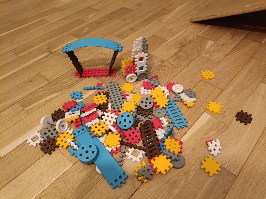 Klocki konstrukcyjne marioinex, zestaw około 150 klocków