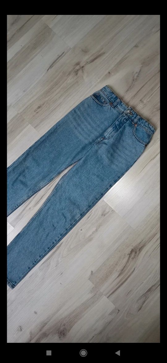 Niebieskie spodnie jeansy z wysokim stanem XS S 36 bawełna Monki
