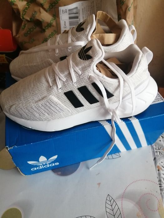 Sprzedam adidasy nowe