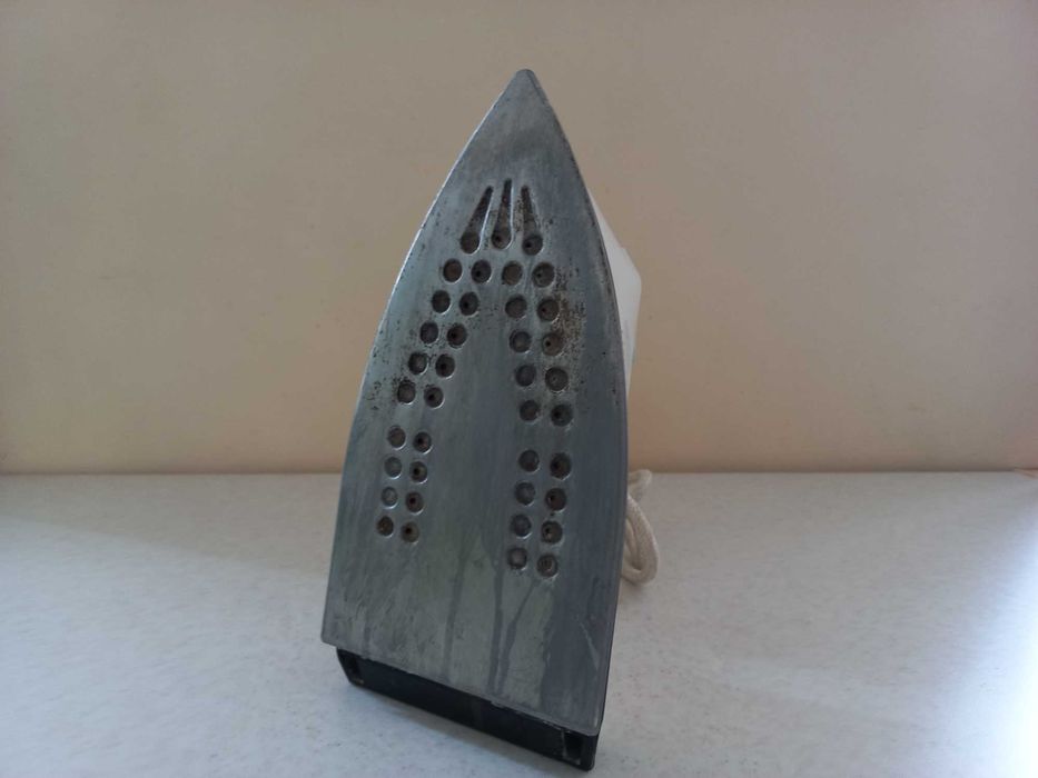 Парова праска Philips Comfort