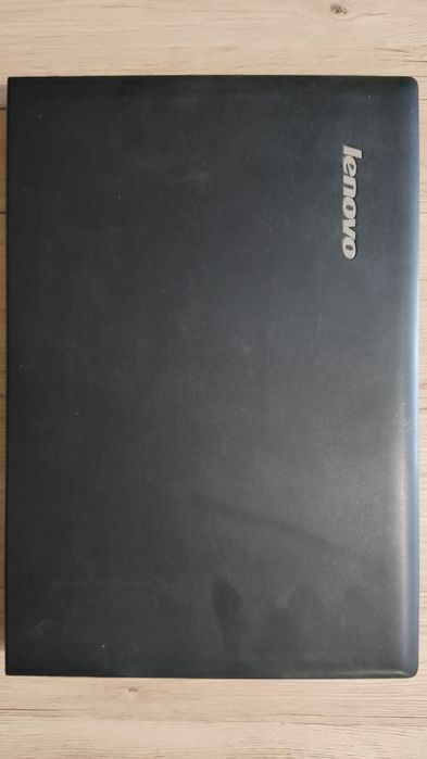 Laptop G500s bez baterii