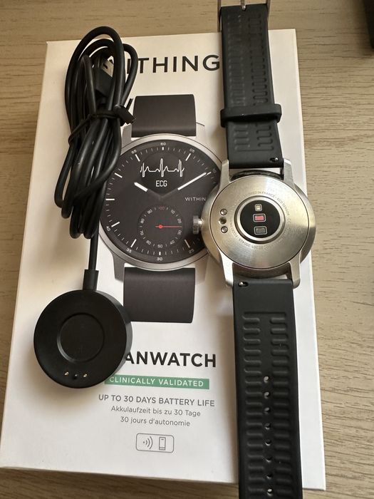 Smartwatch - Withings ScanWatch