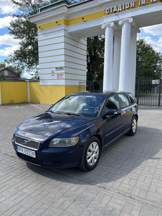 Продам Volvo в достойном состоянии
