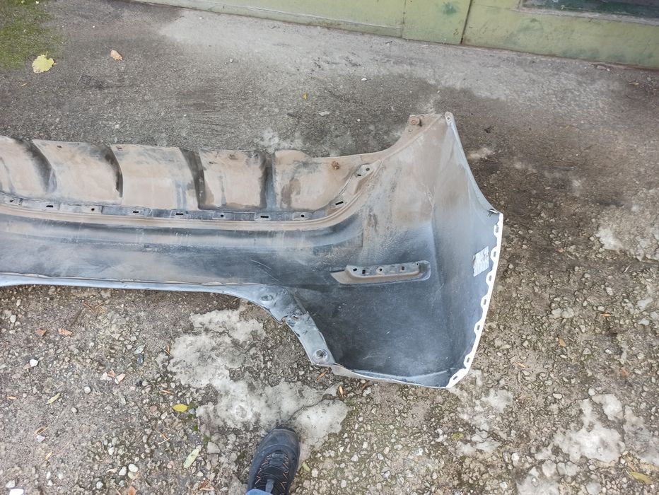 Бампер задний Ниссан лиф ZE1