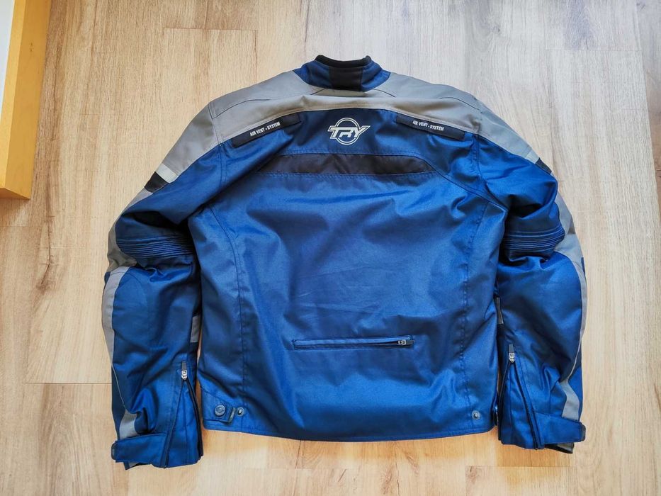 Fato mota Try como novo