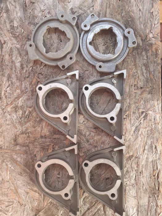 Держатель переднего сальника разпредвала, крышка сальника ВАЗ 2105