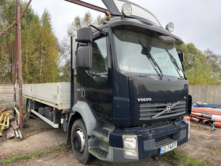 Volvo_  FL 2010r