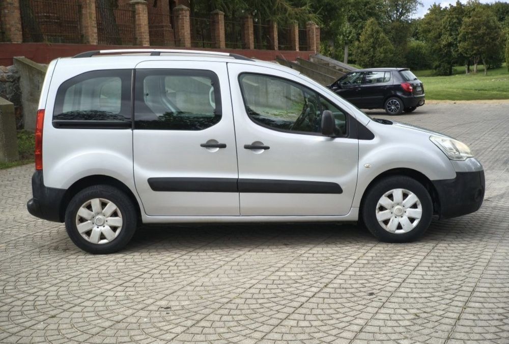 Citroen Berlingo/2010 rok/1.6+LPG/5 osobowy