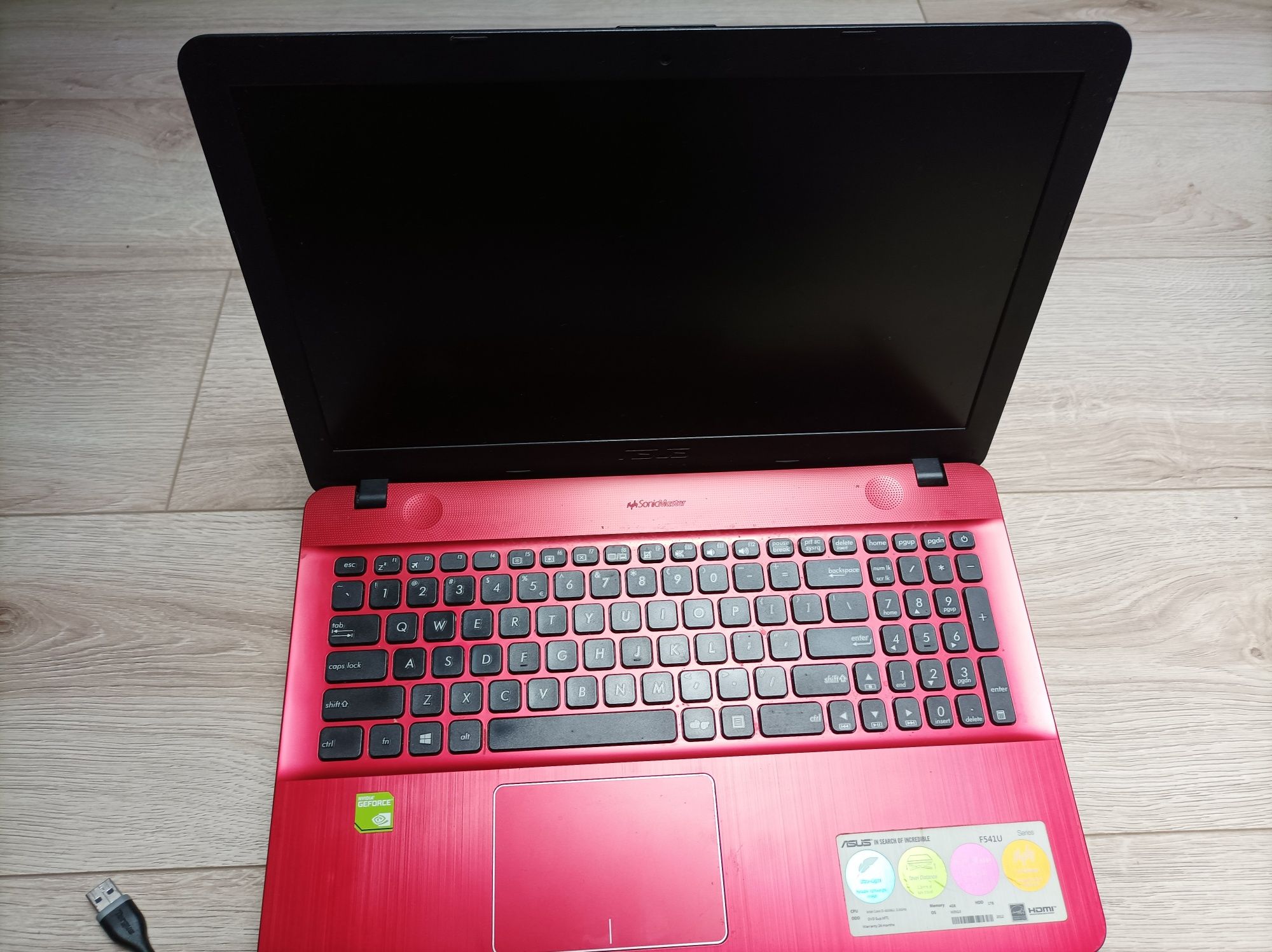 Laptop Asus f541u