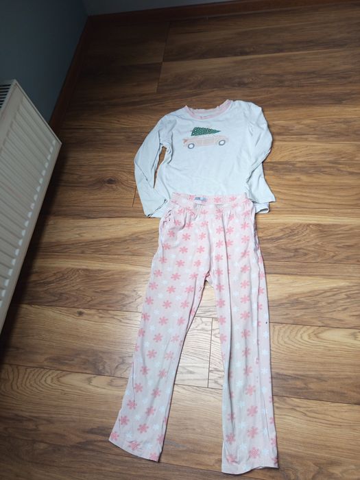 Piżama dziewczęca świąteczna 140/146