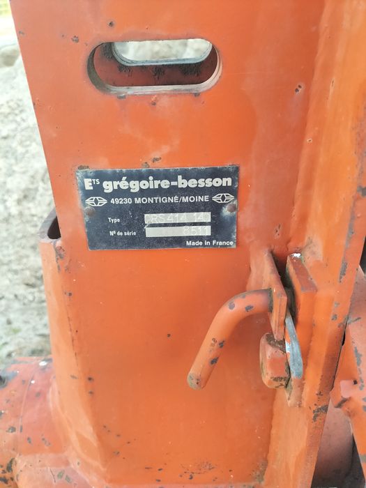 Pług obrotowy 4skibowy