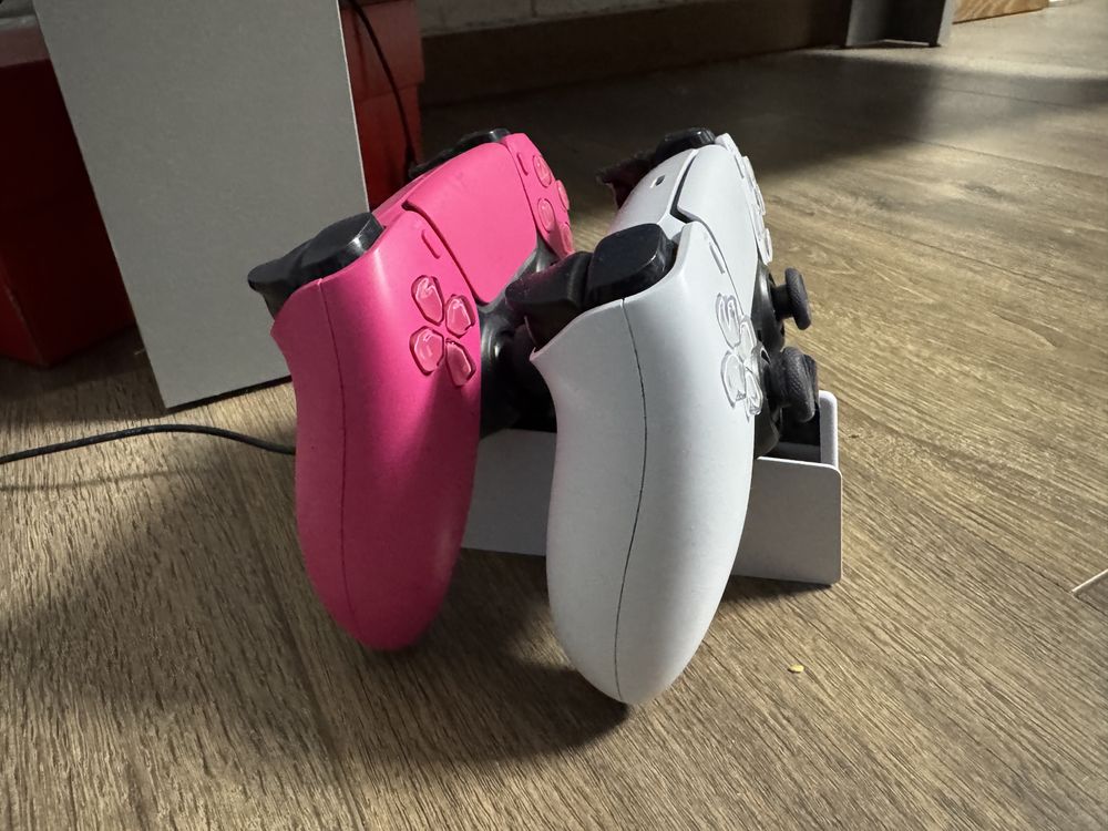 приставка PlayStation 5 Slim Digital Edition з аксесуарами