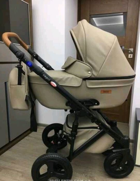 Колясочка 2в1!Дуже -дуже красиваЗимов,тепліі рукавички!!