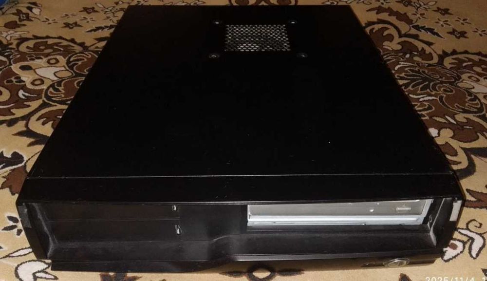 Рабочая станция, персональный компютер, сервер, игровой сервер.