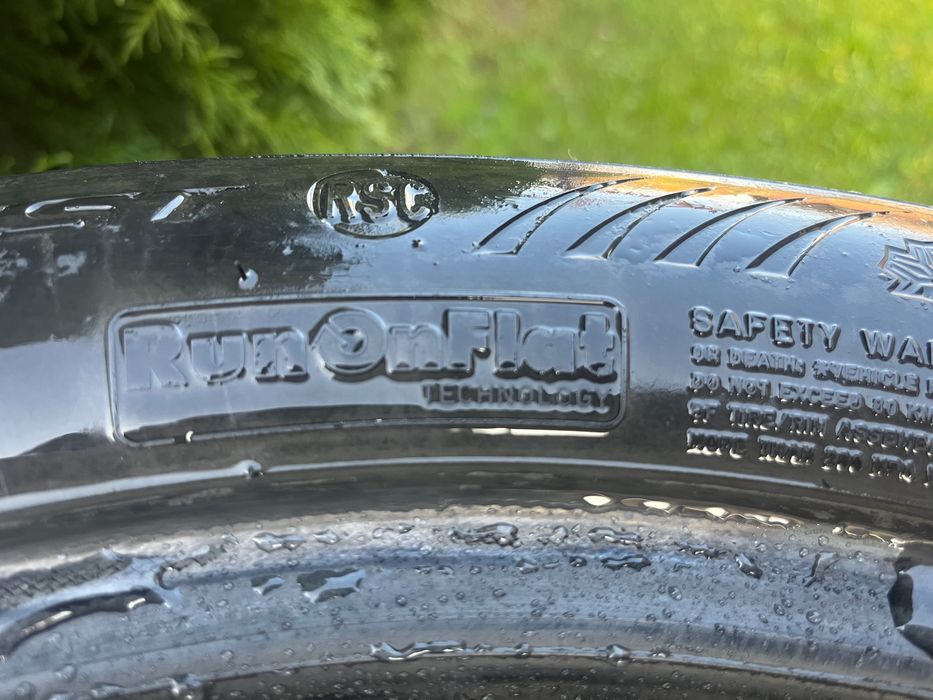 Шини зимова Dunlop