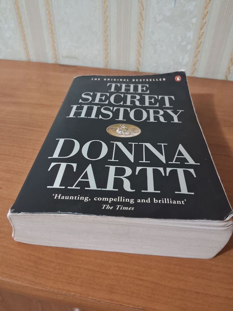 “The secret story/Тайна історія» Donna Tartt