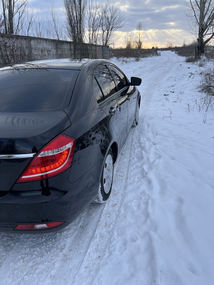 Geely Emgrand 7