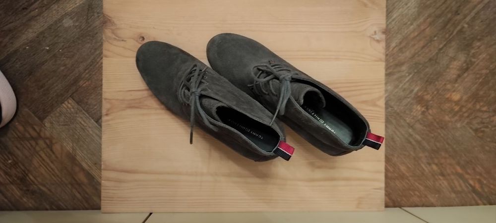 Жіночі черевики Tommy Hilfiger 39 розмір