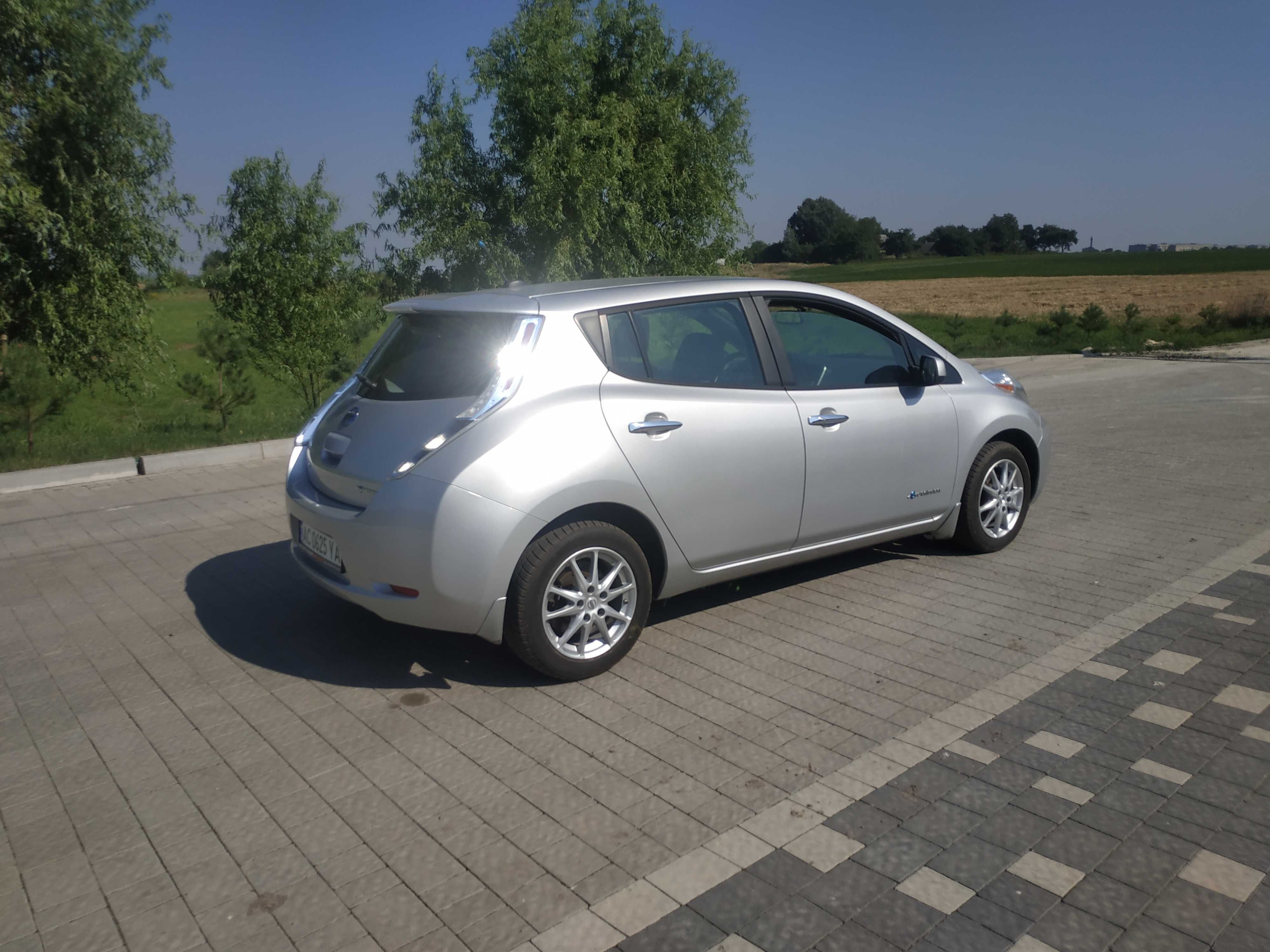 Nissan Leaf 2013 СОХ83%