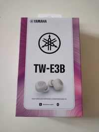 Słuchawki dokanałowe Yamaha TW-E3B zapakowane