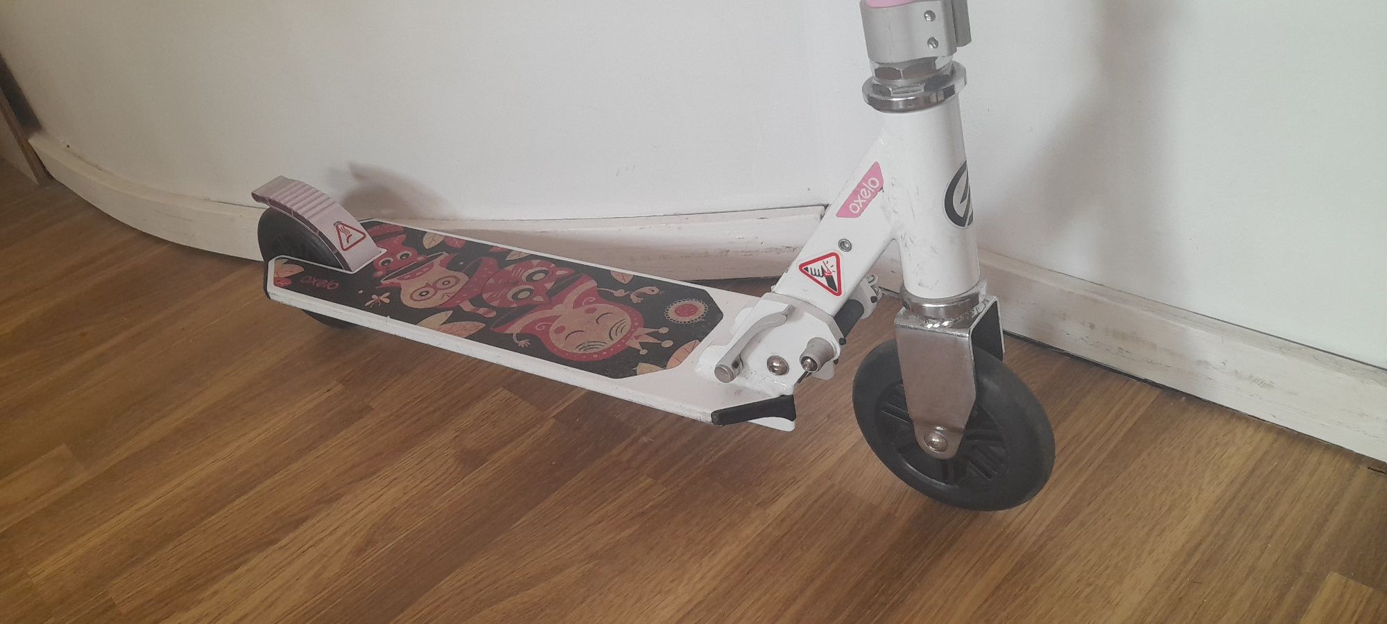 Trotinete / Patinete menina até 8 anos