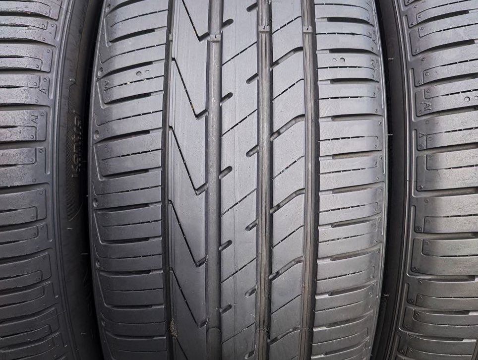 Літні шини 235 55 r18 100V Hankook Ventus S1 Evo 2 Suv