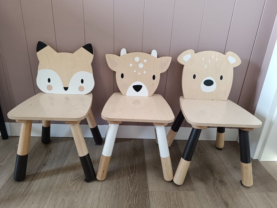 3 krzesełka dla dzieci Tender leaf+ stolik