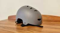 Шлем защитный спортивный для ролики, велосипед, экстрим