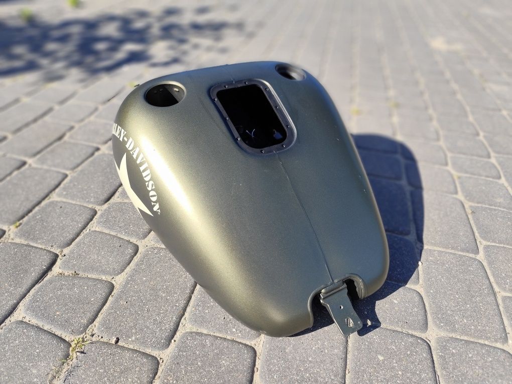 Zbiornik paliwa od Harley Davidson Softial Slim S 2016