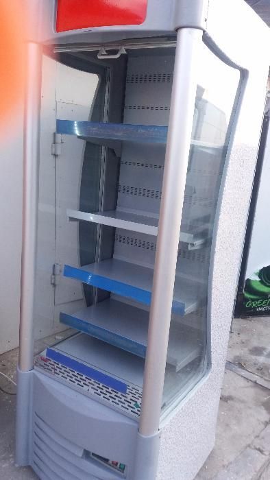 Регал холодильный Эверест