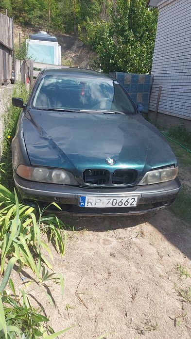 Бмв е39 525 2,5 м51 НА ХОДУ автомат бляха