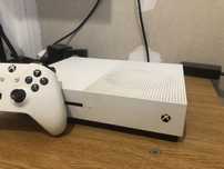 Xbox one s 1TB a funcionar perfeitamente