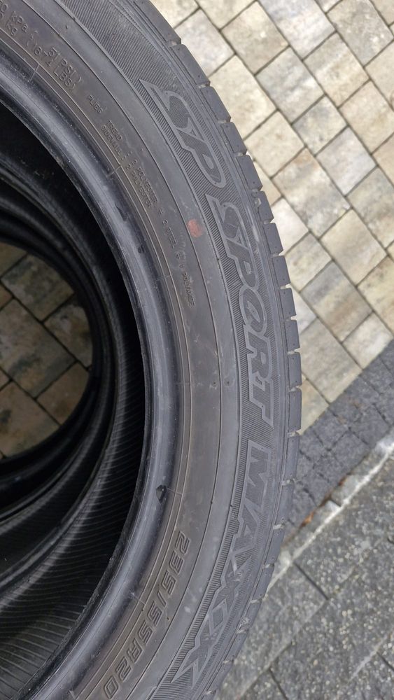 Opony Dunlop Maxx 235/55 R20