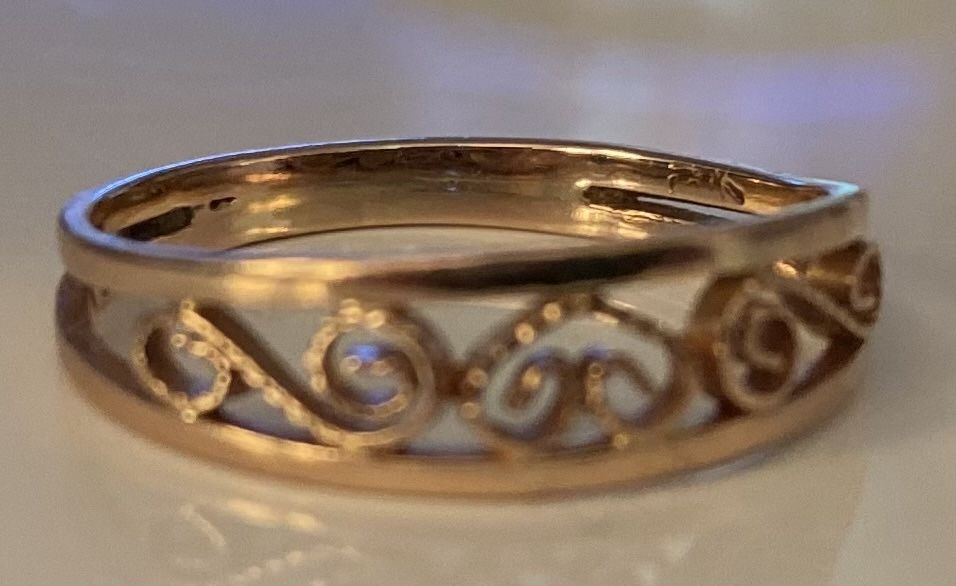 Piękny,stary ,złoty pierścionek, pr.585,  r.14