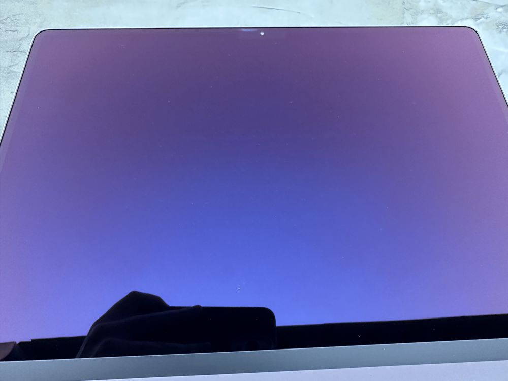 MacBook Air 15 M3 16 RAM 8cpu/10gpu