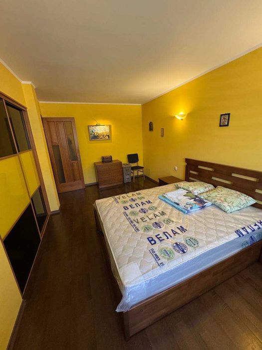 Продаж 3-кімнатної квартири по вул. Медової Печери Личаківський район