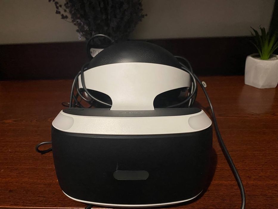 Комплект Sony PlayStation VR, контролери,  ігри