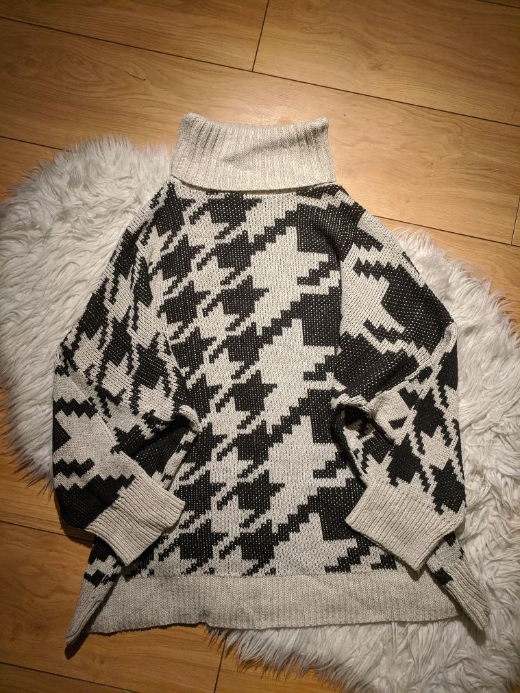 sweter we wzory geometryczne rozmiar M