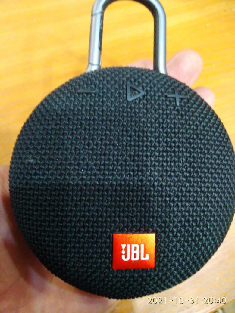 Блютуз колонка JBL