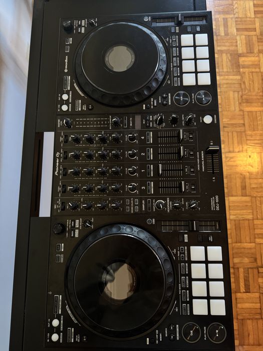 Pionner Ddj 1000 com proteçao + Mesa Vonyx