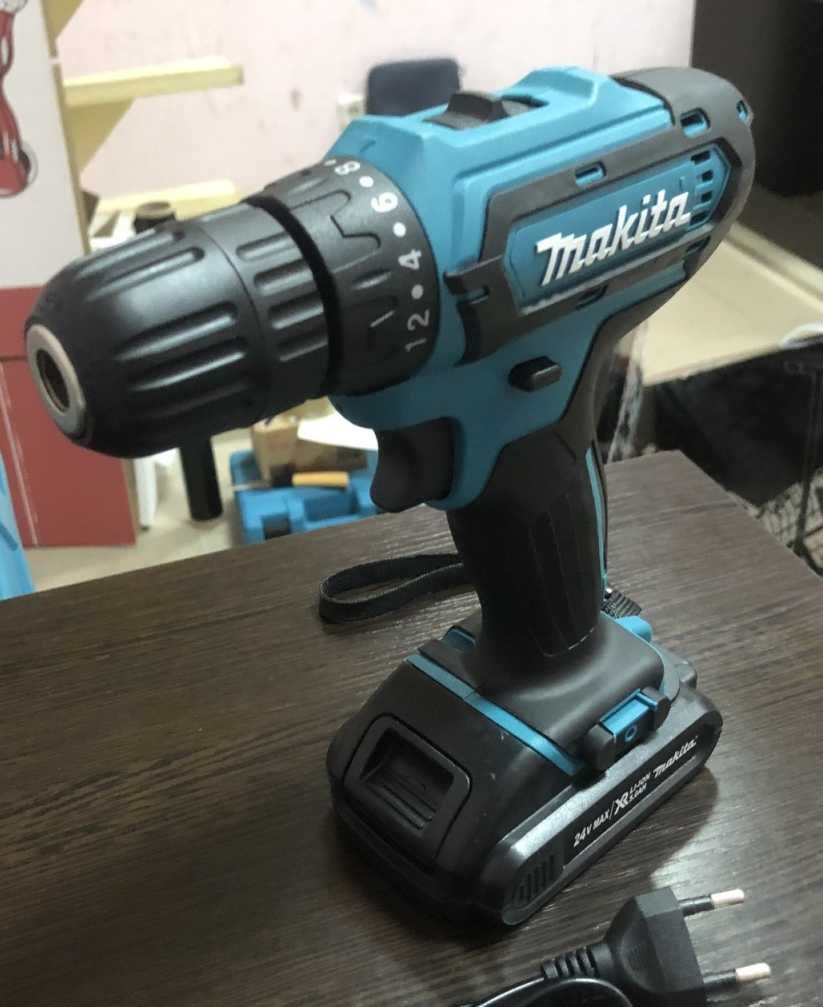 Шуруповерт акумуляторний makita 24 вольт 5 ач два акумулятора в кейсі