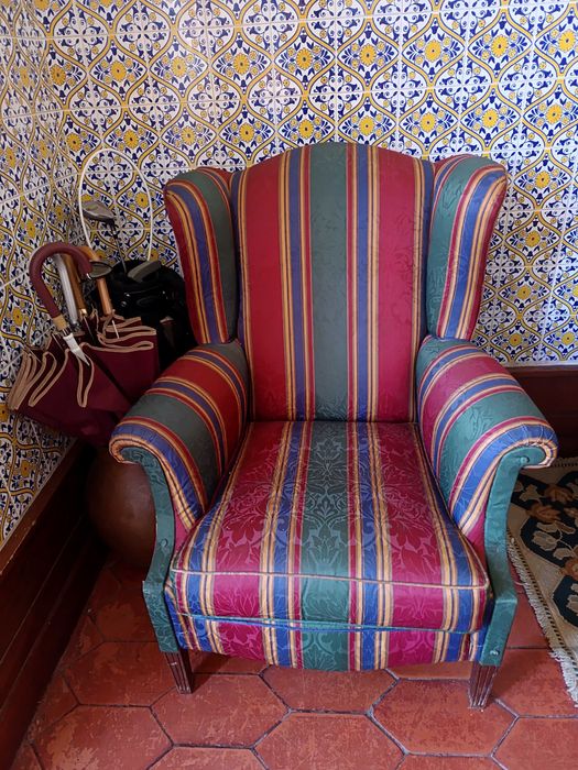 Sofá com oferta de capa