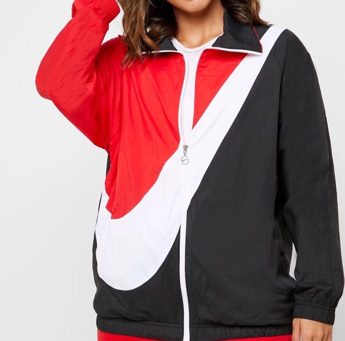 Вітровка nike swoosh oversize оверсайз куртка вітрівка біг свуш чорна