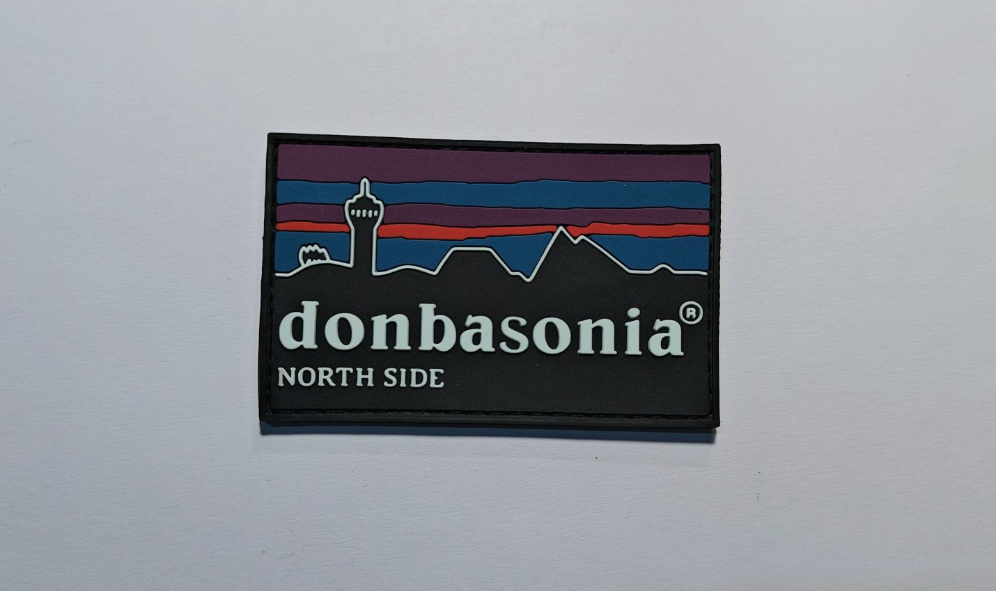 патчі 3D пвх гума "Donbasonia" та "Crimea Work&Travel PSDinfo"
