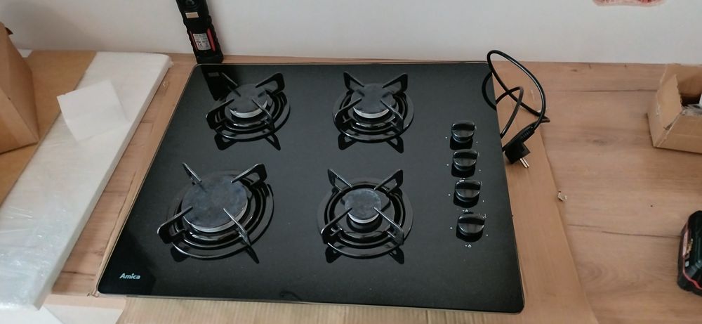 Płyta gazowa Amica szklana