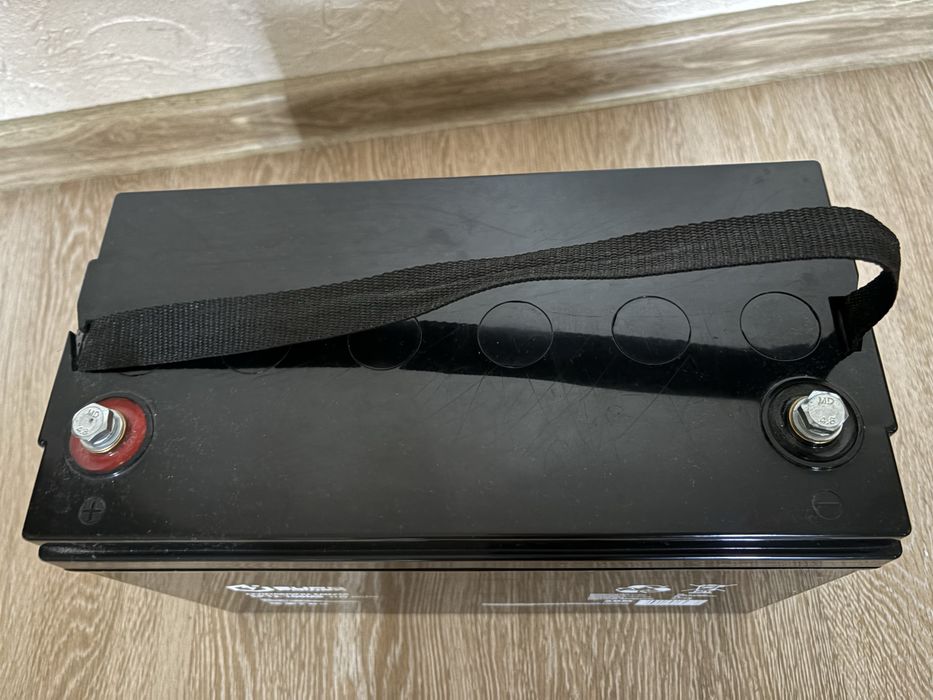 Locig Power ДБЖ 1500Вт + аккумулятор EuroPower 12V 100A