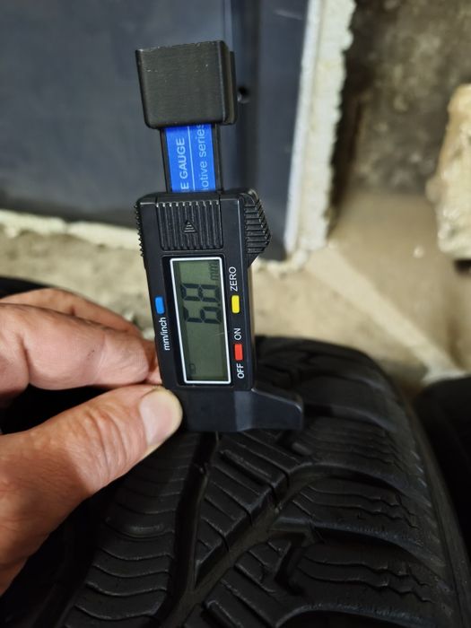 Шини резина зима 185/60 r15 kleber