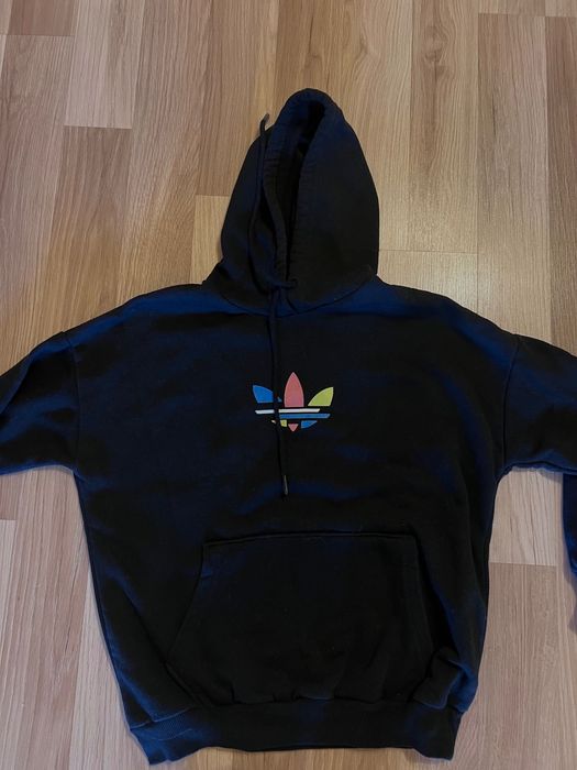 Светр батнік світшот adidas