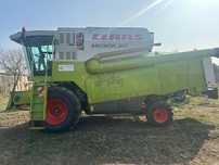 Claas Medion 310 z roku 2002.