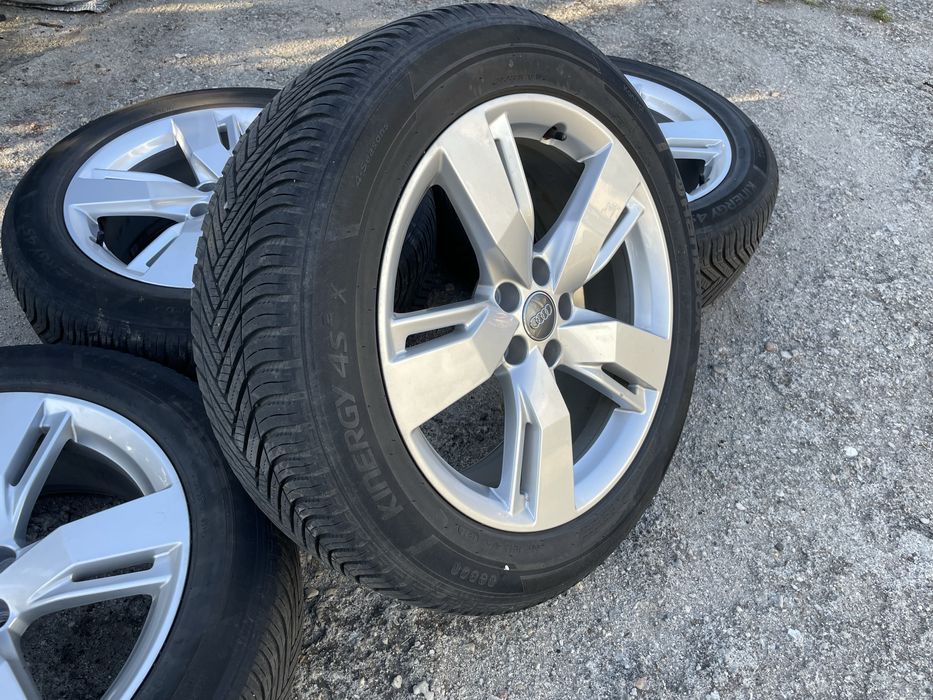 Audi Q5 Felgi Koła 19cali wielosezonowe 5x112 235/55r19 19” FY 8R 80a